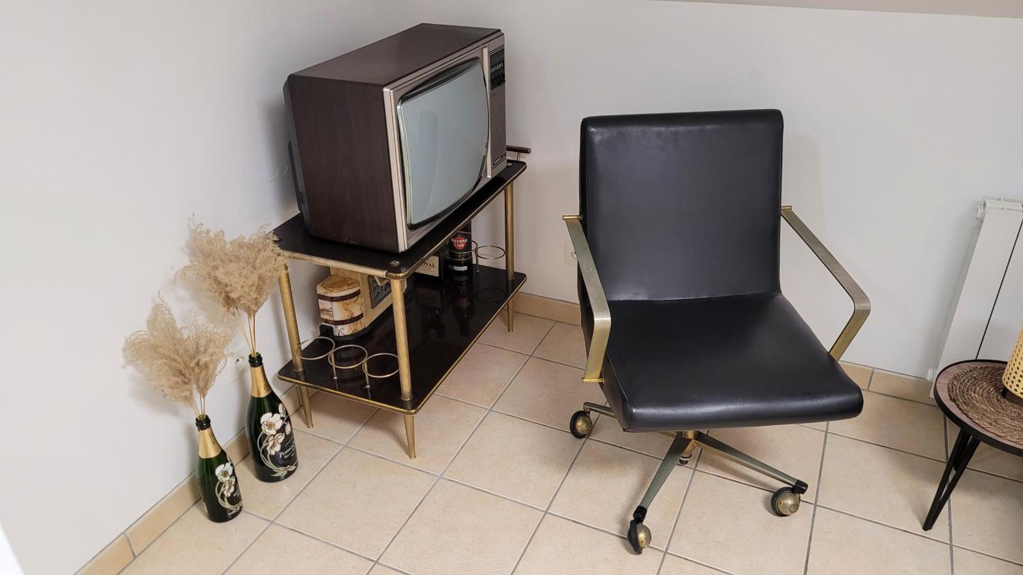 Épernay Gite Urbain - La Bulle De Champagne - Parking מראה חיצוני תמונה